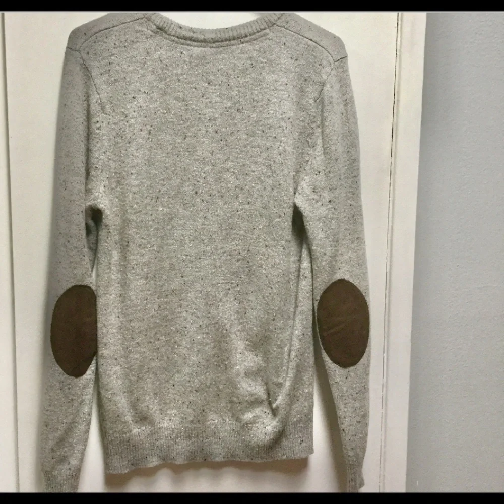 H&M Men’s Sweater - Picture 2 of 4